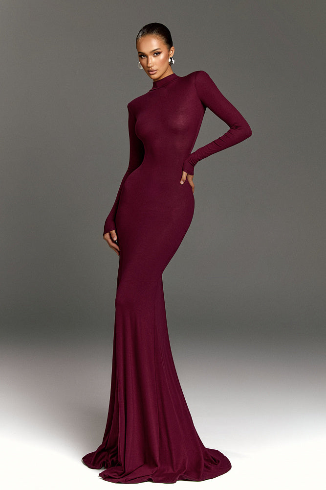 Vestido elegante de cuello alto - Coleccion 2025
