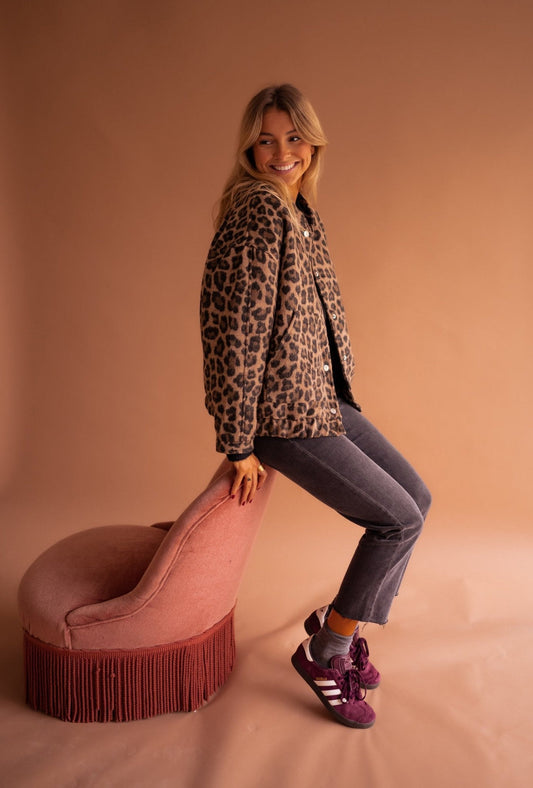Chaqueta de moda con estampado de leopardo